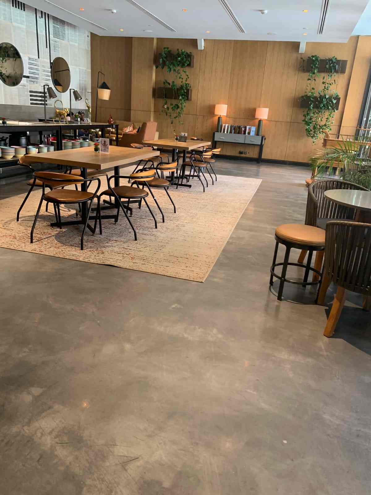 microtopping. restaurant, uae